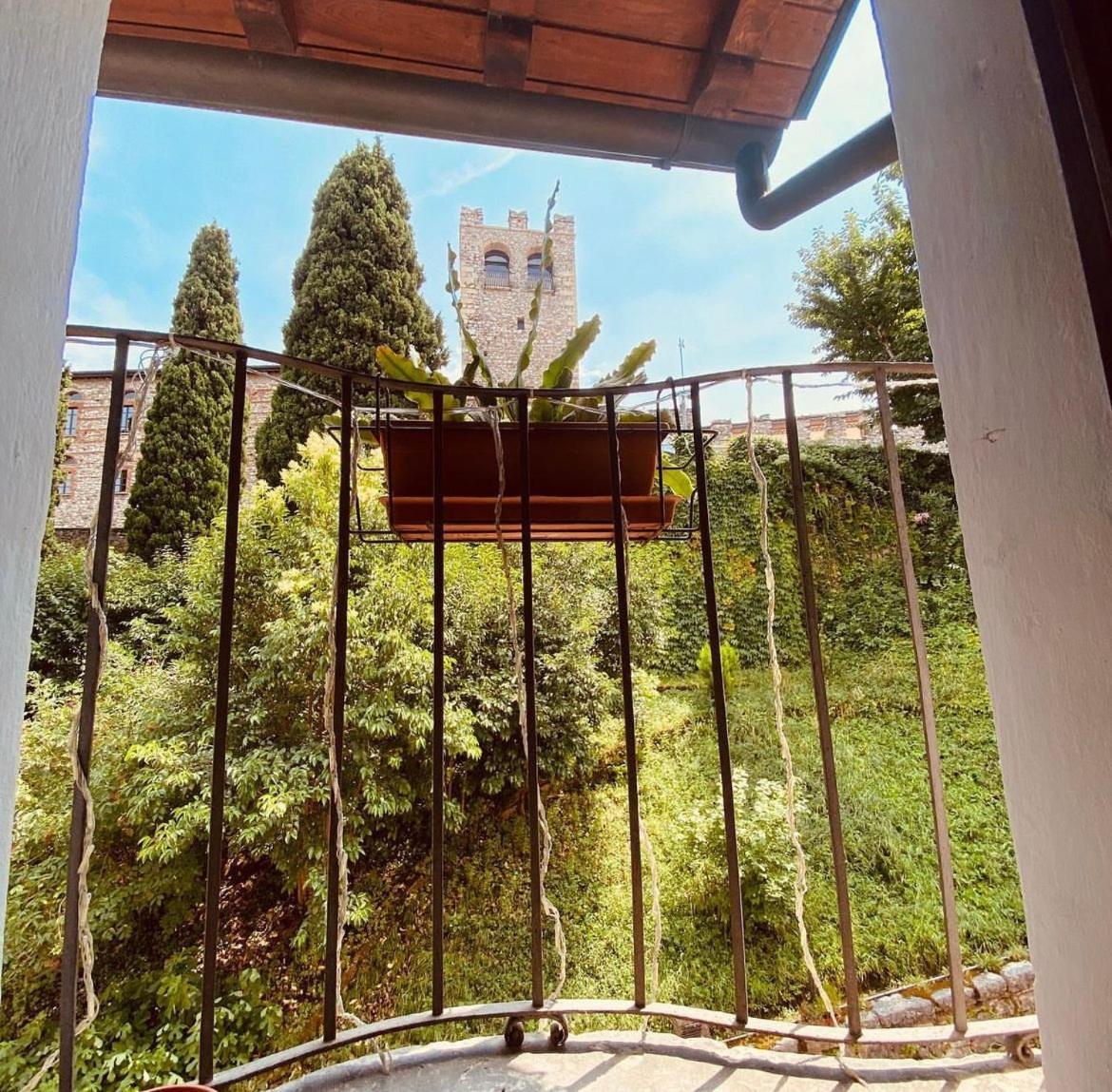 The Queen Tower * Desenzano del Garda